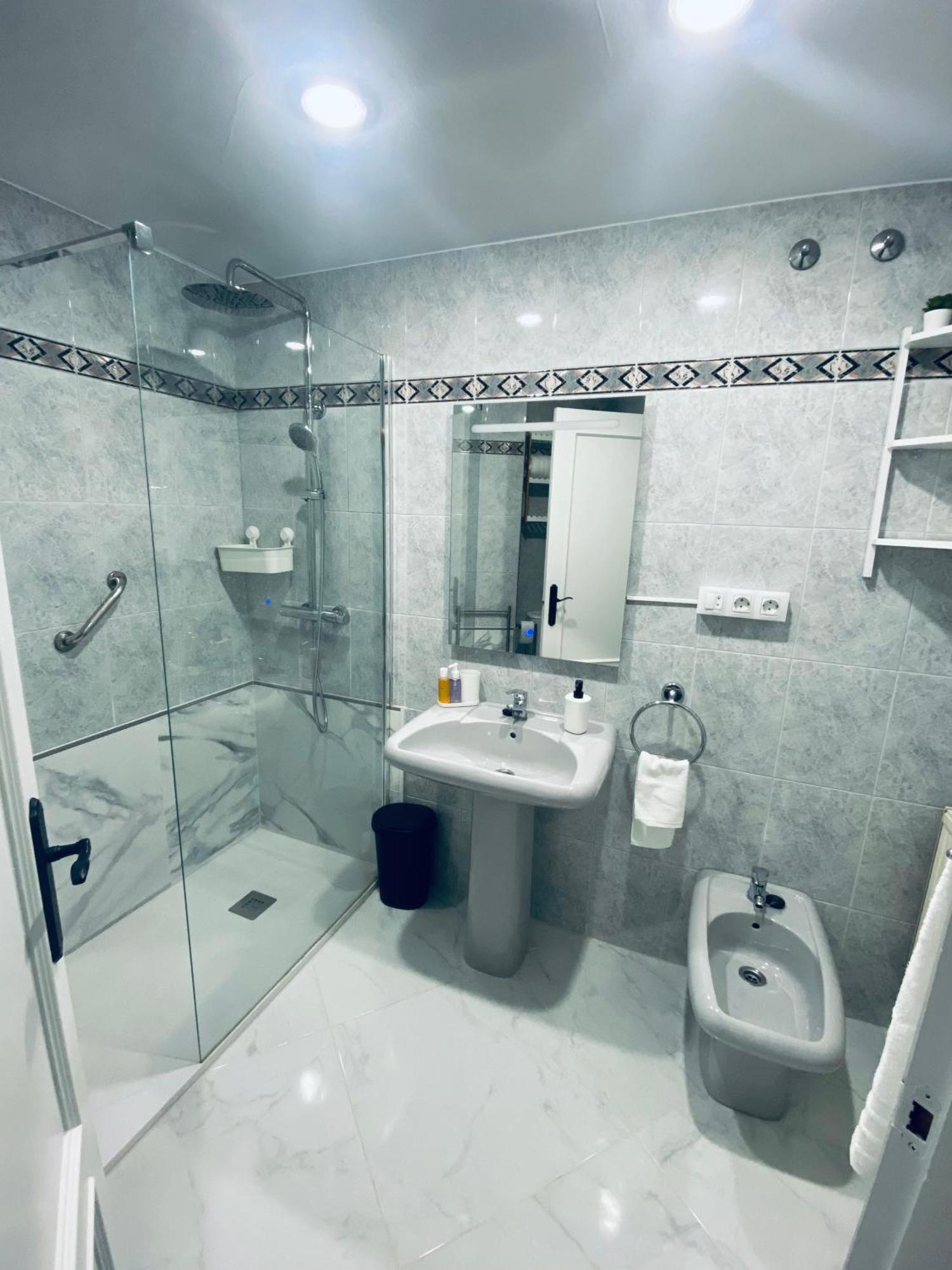 Apartamento Centro Novort Gijon Ngoại thất bức ảnh