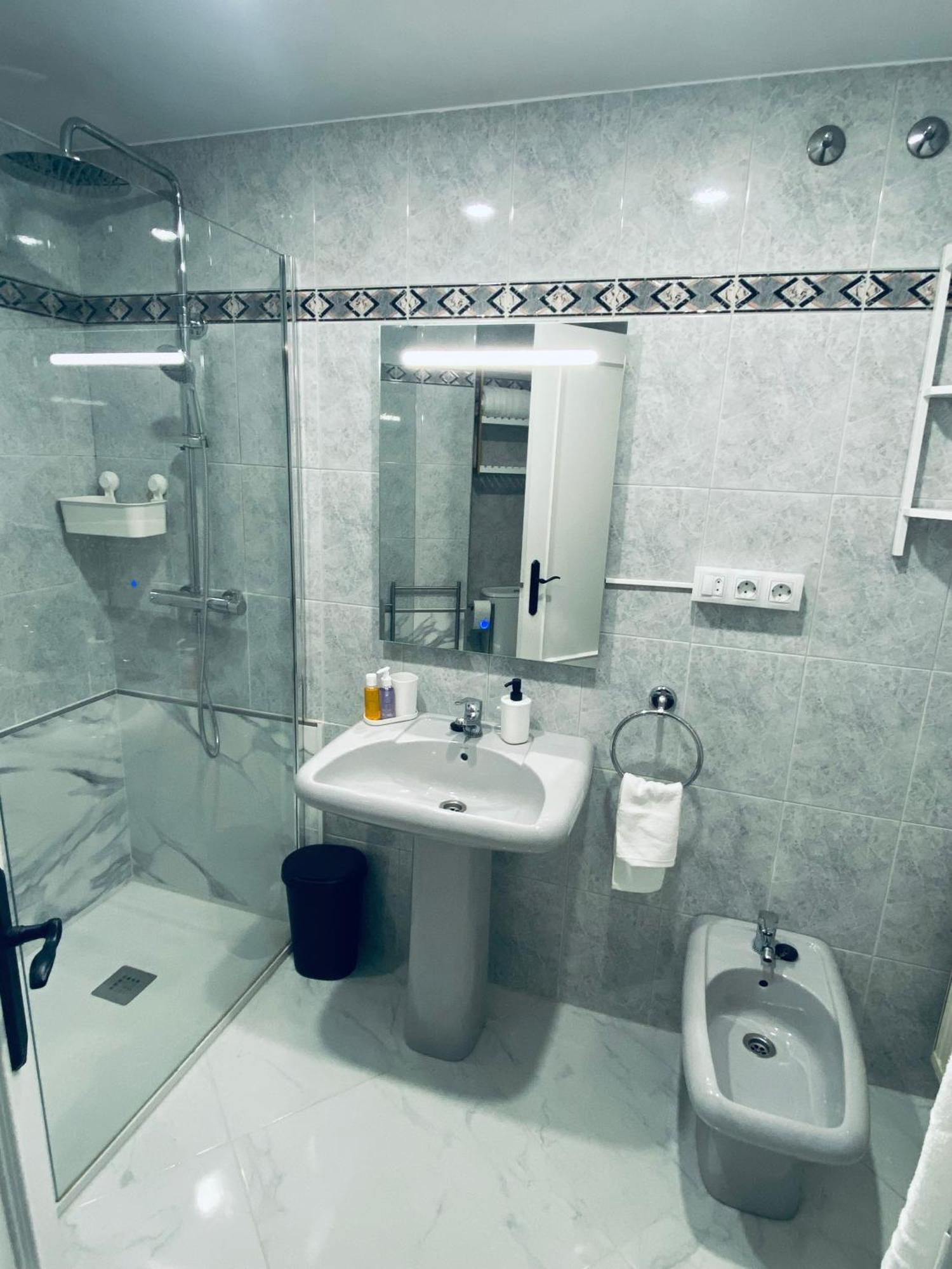 Apartamento Centro Novort Gijon Ngoại thất bức ảnh